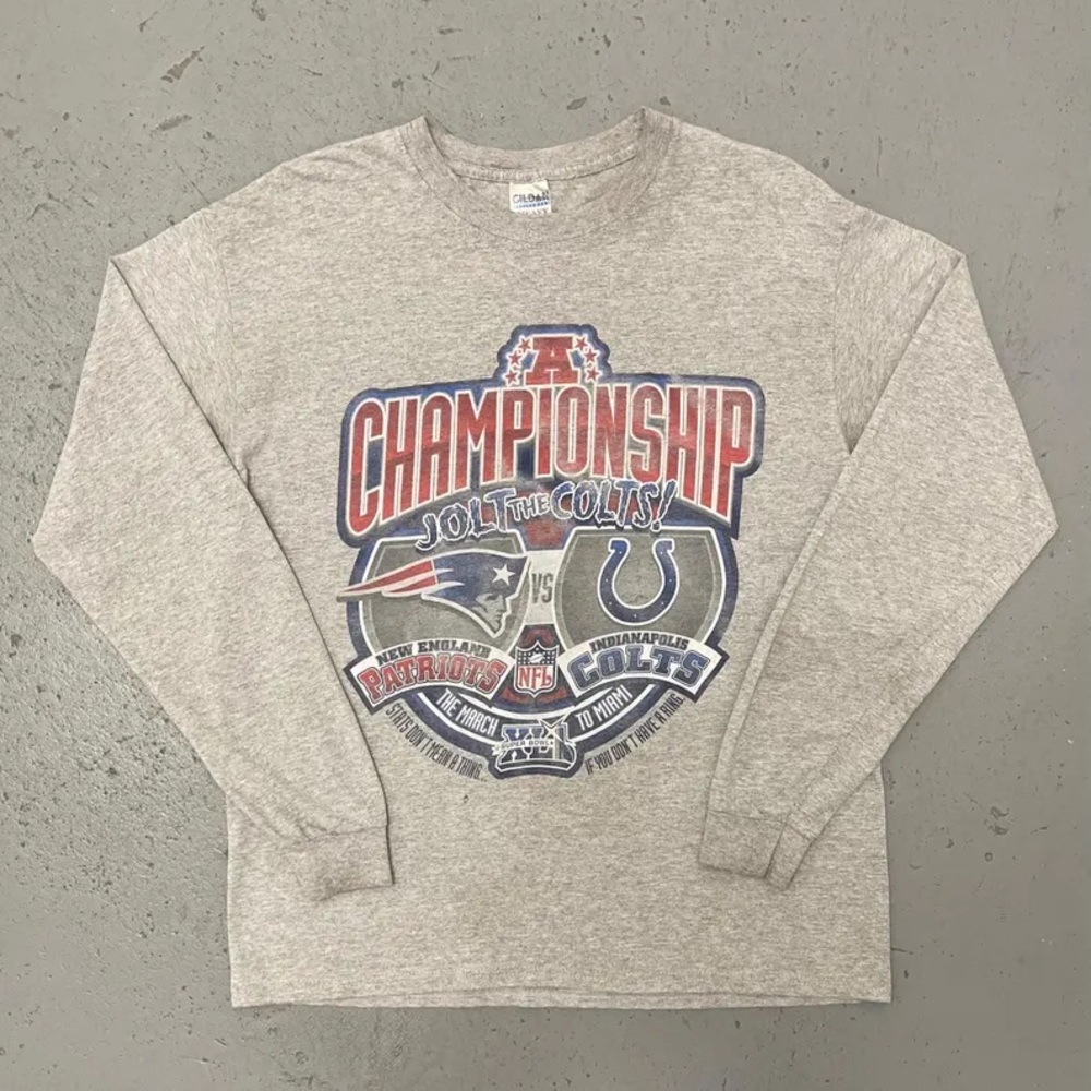 Vintage 2007 NFL Patriots Vs. Colts Rare Football Long Sleeve T Shirt Large